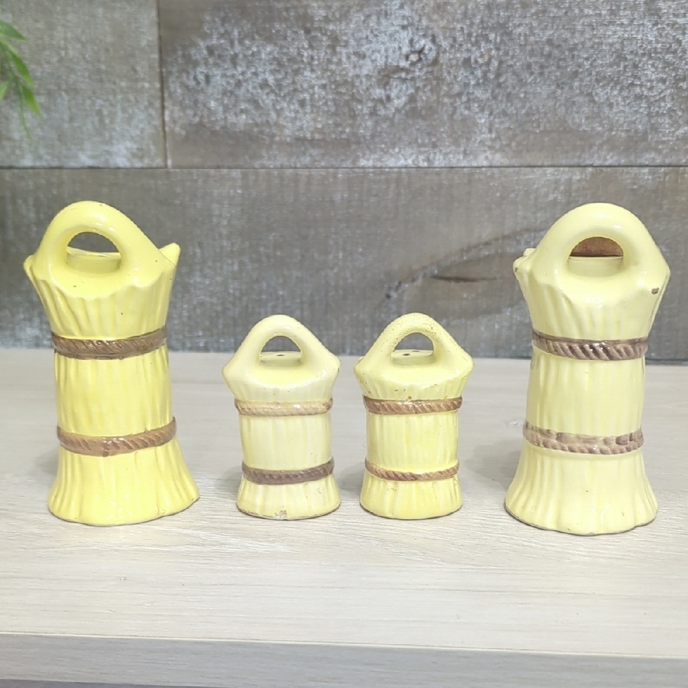 Vintage Ceramic Donkey Salt & Paper Shaker With Oil And Vinegar Dispensers - Picture 9 of 16